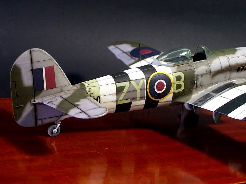 Hawker Typhoon 17